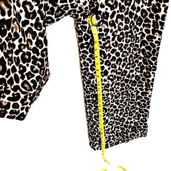 NWT anthropologie kate leopard pants wide leg // size 4 - Picture 5 of 8